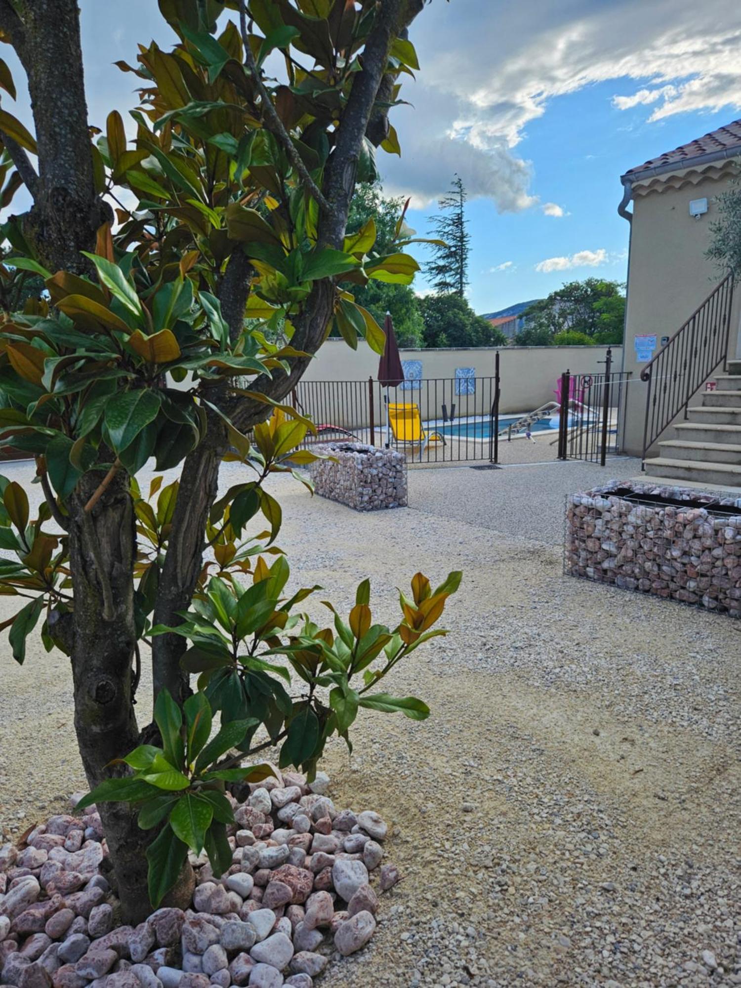 Apartamento Le Rubiz La Coucourde Exterior foto